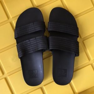 Reef Cushion Bounce Sandals